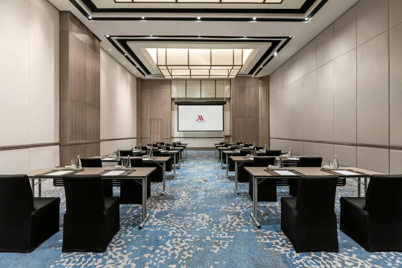 Clark Marriott Hotel Mabalacat Esterno foto