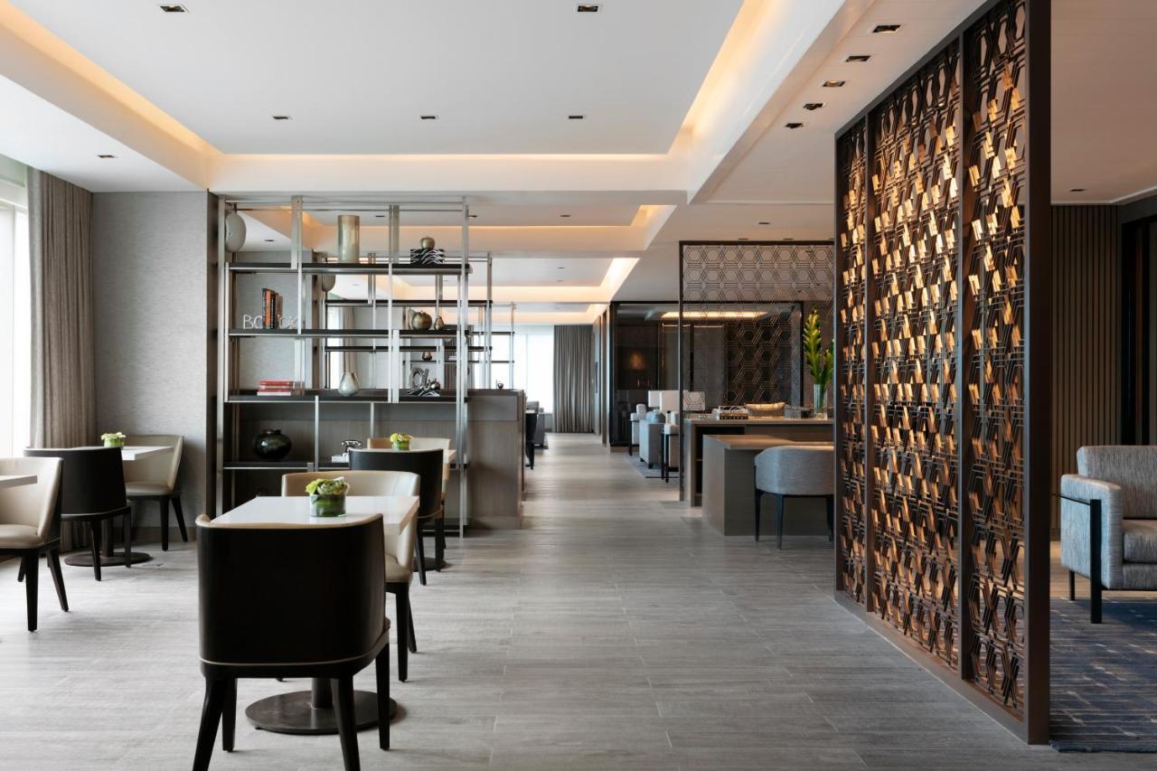 Clark Marriott Hotel Mabalacat Esterno foto