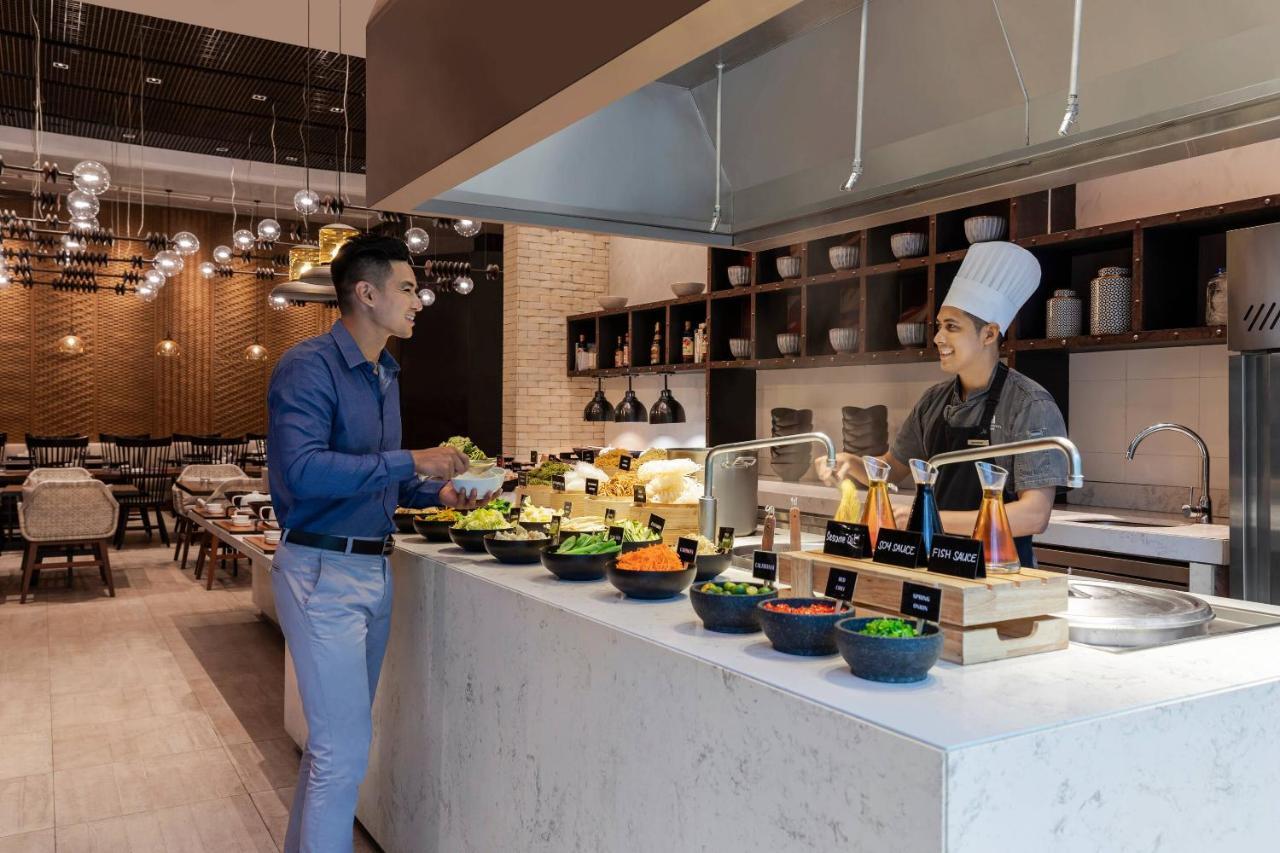 Clark Marriott Hotel Mabalacat Esterno foto